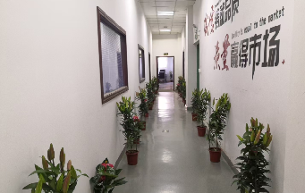 如何選擇一家專業(yè)的模具生產(chǎn)廠家？